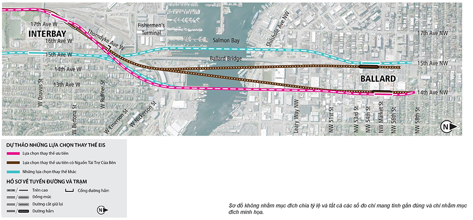 Bản đồ các trạm ga Ballard, Interbay và Smith Cove ở khu vực phía Tây Bắc Seattle biểu thị đường màu hồng cho các lựa chọn thay thế ưu tiên, đường màu nâu cho các lựa chọn thay thế ưu tiên có tài trợ của bên thứ ba và đường màu xanh lam cho các lựa chọn thay thế Dự Thảo EIS khác. Các đường biểu thị các lựa chọn thay thế trên cao, trên mặt đất và dưới ngầm. Xem nội dung mô tả bên dưới để biết thêm chi tiết. Nhấp để phóng to.